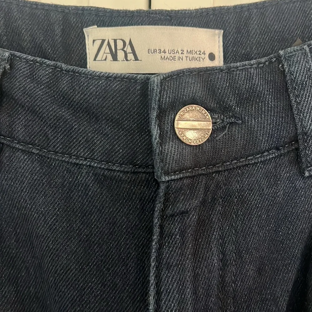 Zara Dark Denim Cargo Pant - Picture 2 of 5